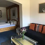 Alpin Hotel