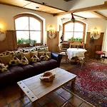 Alpin Hotel