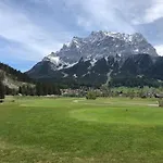 Alpin Hotel