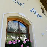 Alpin 4*